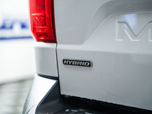 Certified 2022 Ford Maverick XLT image 8