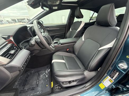 Certified 2025 Toyota Camry SE w/ Convenience Package FWD image 13