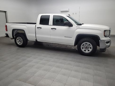 Used 2017 GMC Sierra 1500 4x4 Double Cab w/ Sierra Convenience Package image 11