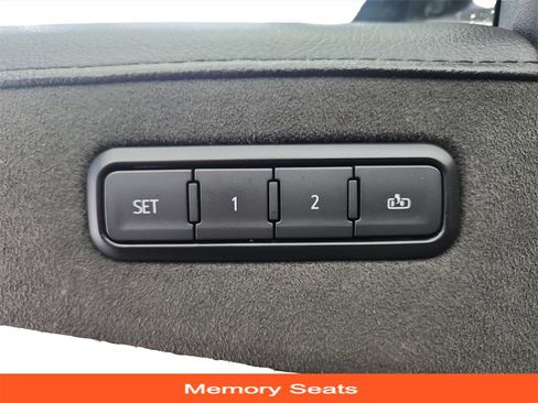 Used 2019 Cadillac Escalade Luxury image 35
