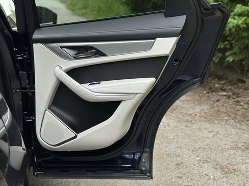 New 2026 Jaguar F-PACE R-Dynamic S image 22