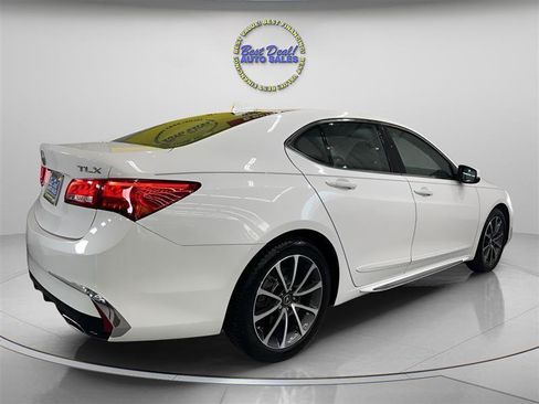 Used 2018 Acura TLX V6 w/ Technology Package FWD image 5