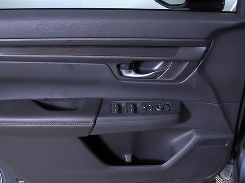 Used 2025 Honda CR-V Sport image 15