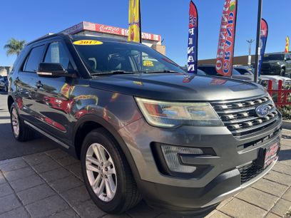 Used 2017 Ford Explorer XLT w/ Equipment Group 201A