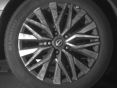 Used 2025 Nissan Altima 2.5 SV image 15