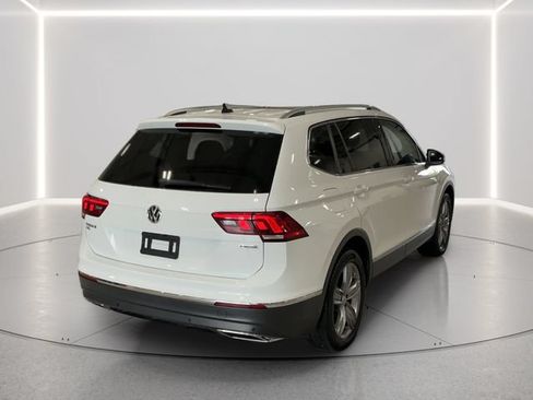 Used 2021 Volkswagen Tiguan SEL AWD/4WD image 6