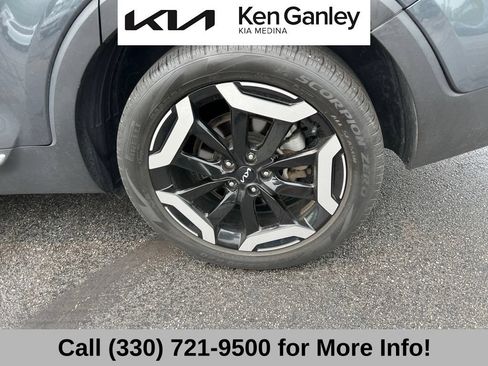 Certified 2024 Kia Telluride S w/ S Sunroof Package AWD/4WD image 22