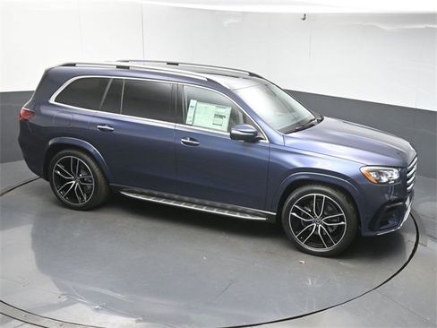 New 2026 Mercedes-Benz GLS 450 4MATIC image 42