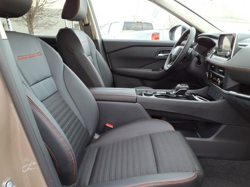 New 2026 Nissan Rogue SV w/ Rock Creek Premium Package AWD/4WD image 7