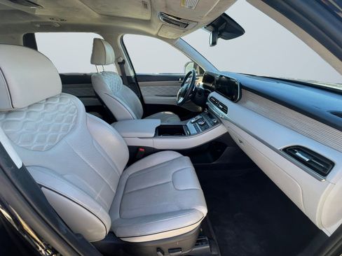 Used 2022 Hyundai Palisade Calligraphy image 18