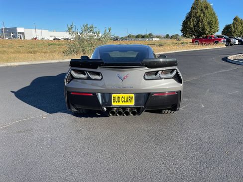 Used 2015 Chevrolet Corvette Stingray Coupe RWD image 4