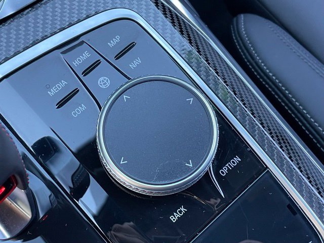 Used 2021 BMW M4 Competition w/ Executive Package RWD image 21
