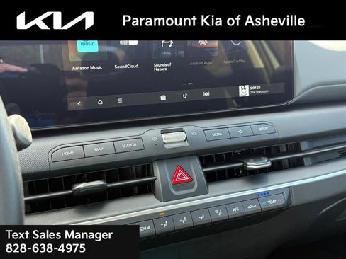 New 2025 Kia K4 LXS image 10