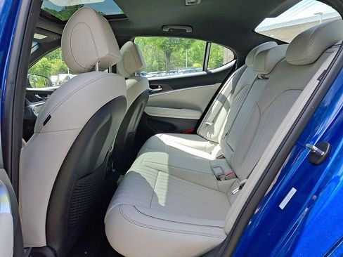 Used 2025 Genesis G70 2.5T w/ Sport Prestige Package image 13