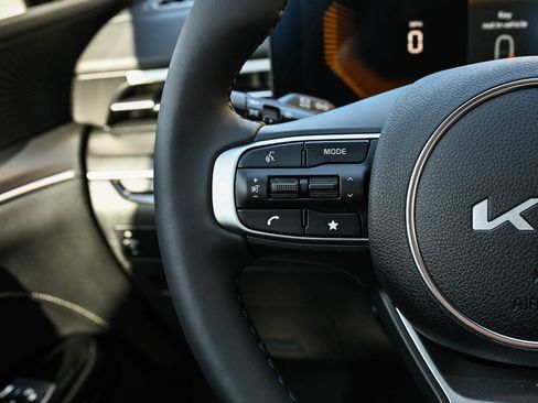 New 2026 Kia K5 GT-Line image 19