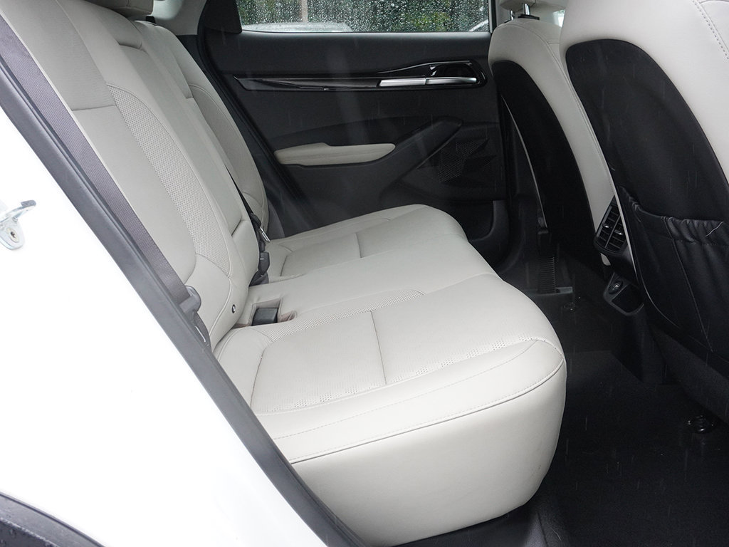Used 2023 Kia Seltos EX AWD/4WD image 32