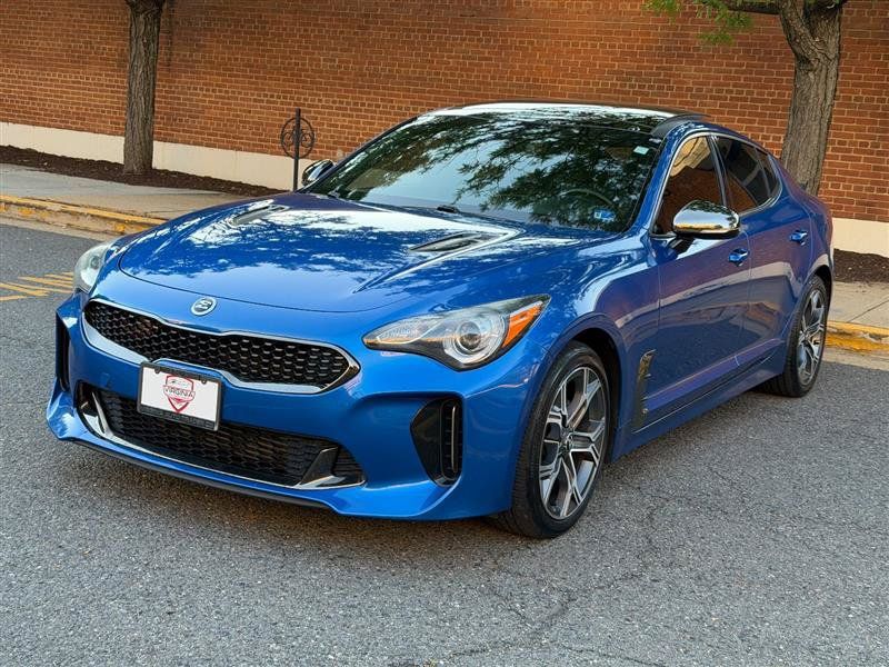 Used 2020 Kia Stinger GT-Line w/ Sun & Sound Package RWD image 3