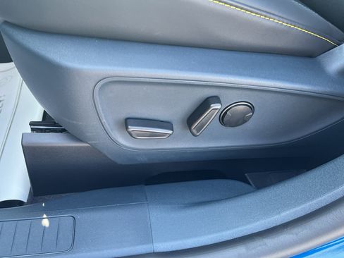 New 2025 Ford Maverick Lobo AWD/4WD image 18