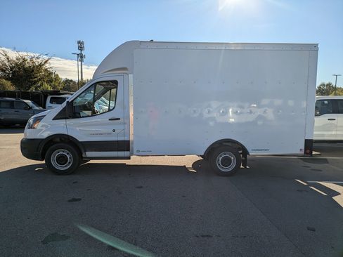 New 2025 Ford Transit 350 image 6