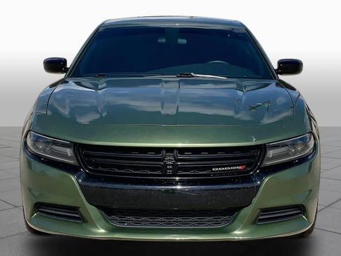 Used 2021 Dodge Charger SXT w/ Blacktop Package RWD image 4