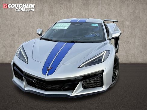 New 2026 Chevrolet Corvette Z06 w/ Stealth Interior Trim Package RWD image 15