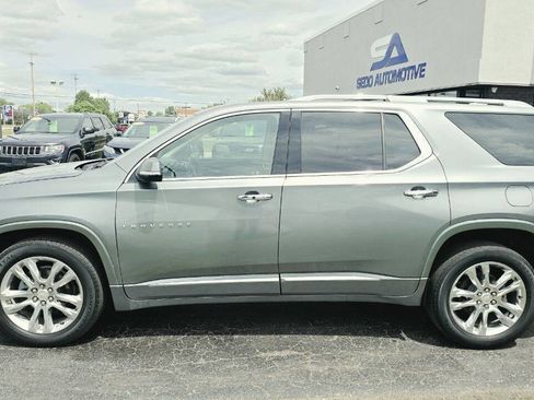 Used 2020 Chevrolet Traverse High Country AWD/4WD image 3