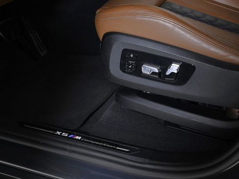 Used 2024 BMW X5 M Competition w/ Executive Package image 28