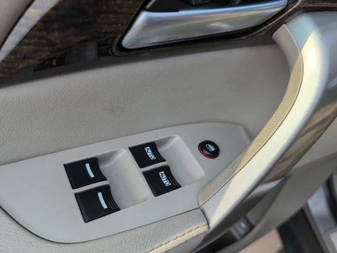 Used 2012 Acura MDX w/ Technology Package AWD/4WD image 10