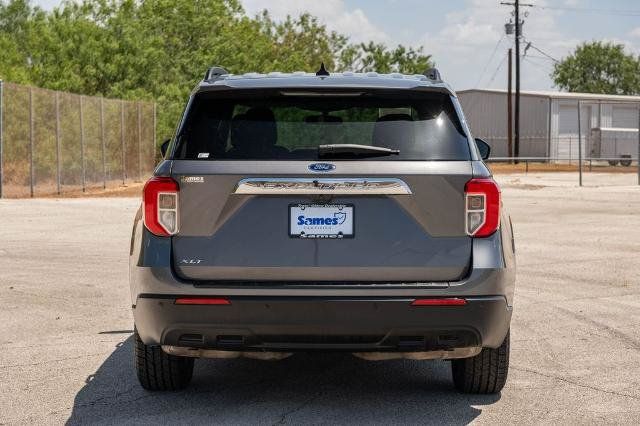 Used 2023 Ford Explorer XLT RWD image 7