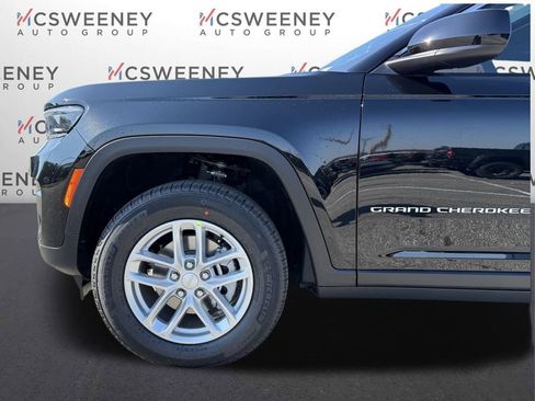 New 2025 Jeep Grand Cherokee Laredo image 27