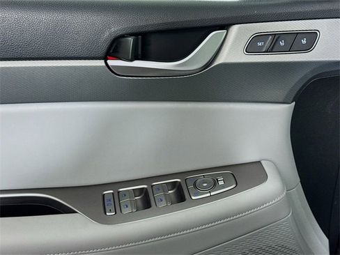 Used 2021 Hyundai Palisade SEL w/ Premium Package image 14