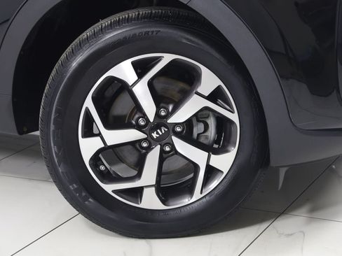 Used 2020 Kia Sportage LX AWD/4WD image 13