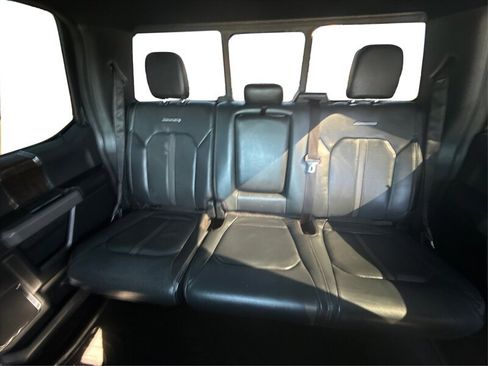 Used 2017 Ford F150 Platinum w/ Equipment Group 701A Luxury image 42