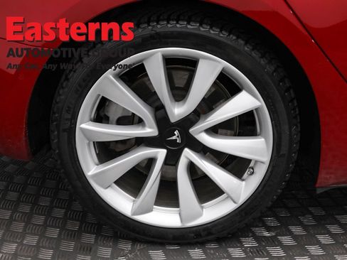 Used 2019 Tesla Model 3 Performance image 27