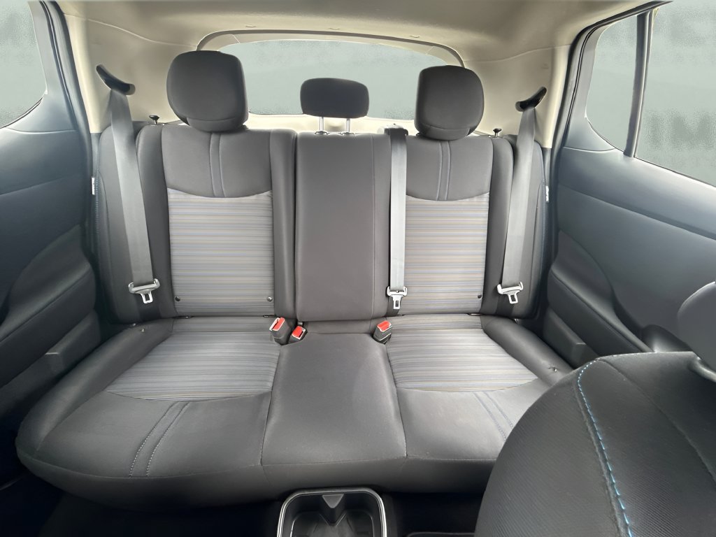 Used 2023 Nissan Leaf S FWD image 7