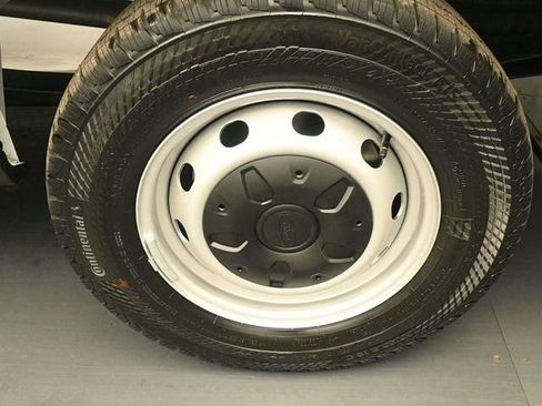 New 2026 Ford Transit 250 148 Medium Roof RWD image 9