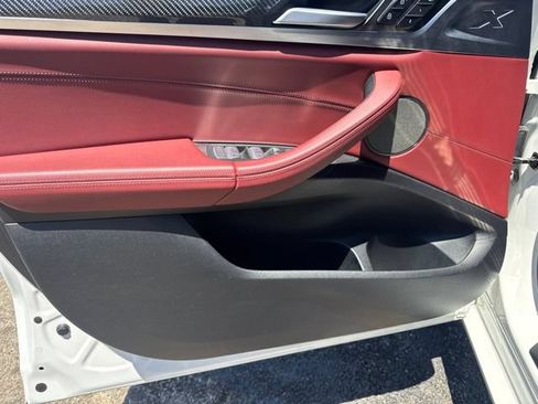 Used 2023 BMW X4 M40i AWD/4WD image 13