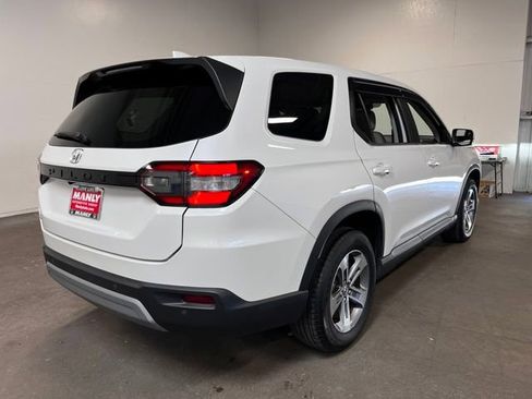 Used 2023 Honda Pilot EX-L image 3