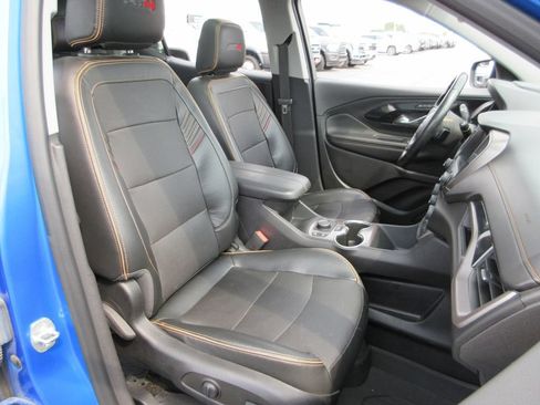 Used 2024 GMC Terrain AT4 w/ Infotainment Package II AWD/4WD image 24