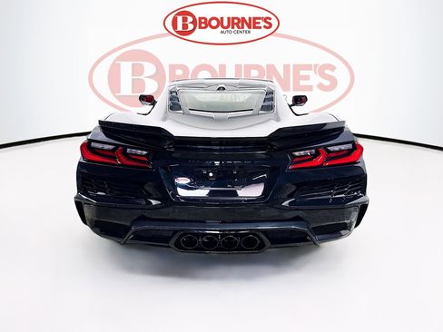 Used 2024 Chevrolet Corvette Z06 image 11