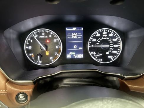 Used 2023 Subaru Outback Touring XT AWD/4WD image 11