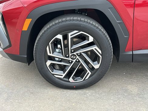 New 2026 Hyundai Tucson Limited AWD/4WD image 3
