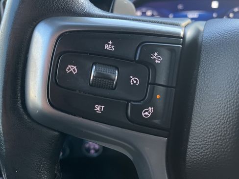 Certified 2022 Chevrolet Silverado 1500 LTZ w/ LTZ Convenience Package II image 40