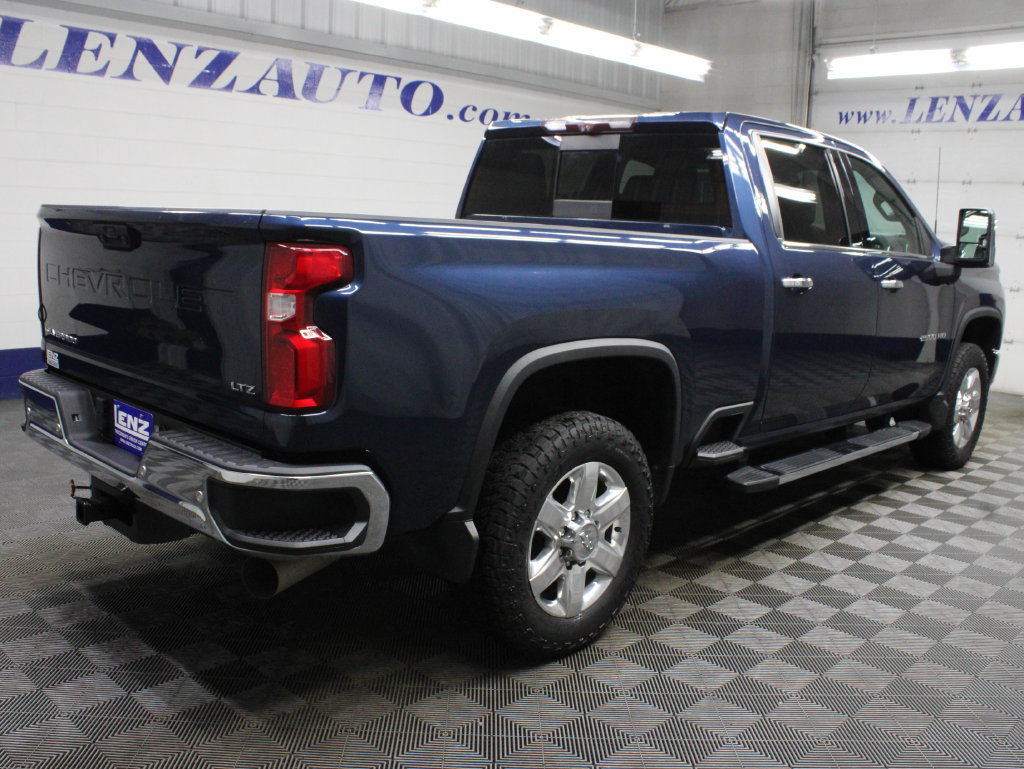 Used 2020 Chevrolet Silverado 2500 LTZ w/ LTZ Premium Package AWD/4WD image 6