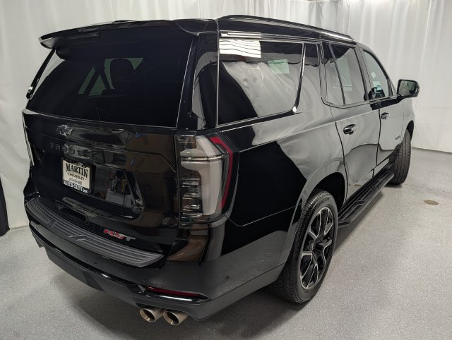 Used 2025 Chevrolet Tahoe RST w/ Advanced Technology Package AWD/4WD image 4