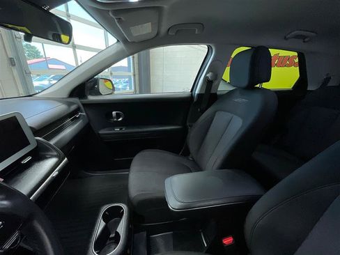 Used 2023 Hyundai Ioniq 5 SE RWD image 12