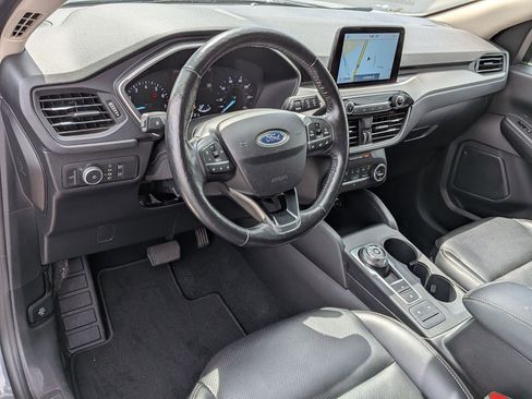 Used 2020 Ford Escape SEL FWD image 16