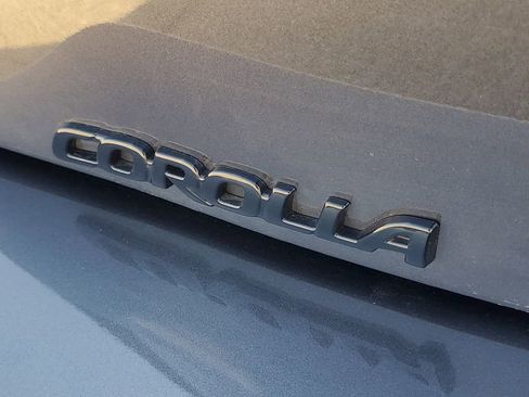 Used 2025 Toyota Corolla XSE image 6