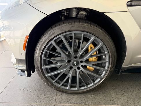 Used 2023 Aston Martin DBX 707 AWD/4WD image 10