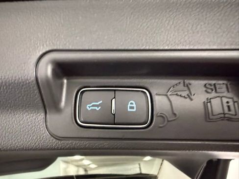 New 2026 Ford Explorer Active image 11